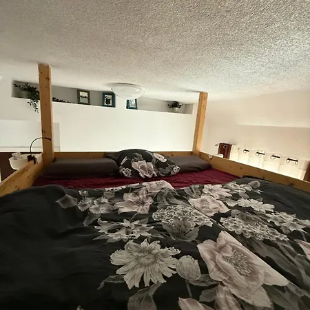 Ferienbungalow Mit Hochbett Und Terrasse Am Zeulenrodaer