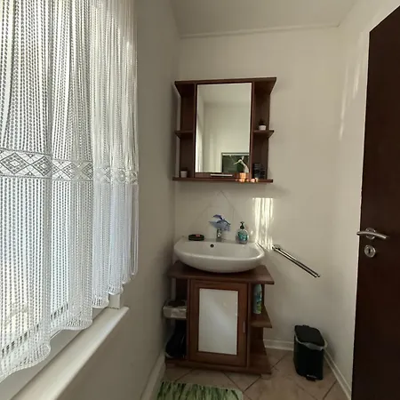 Ferienbungalow Mit Hochbett Und Terrasse Am Zeulenrodaer *